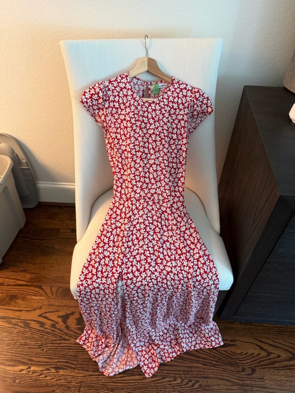 REFORMATION Red Floral Midi Dress with White Daisy Print